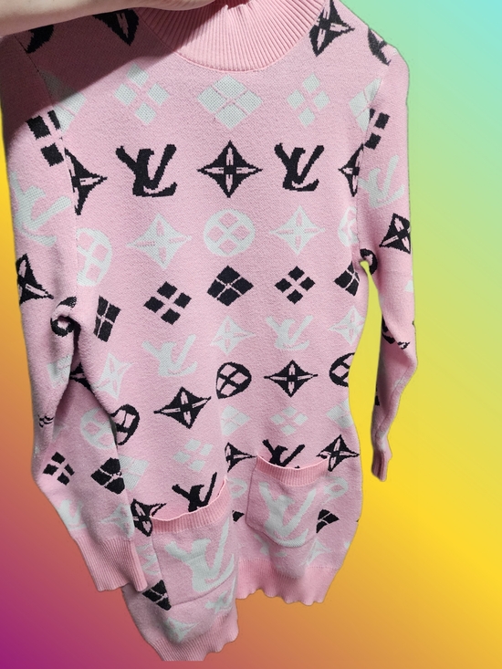 Sweaters - Pink Logo-Pattern Crewneck Sweater